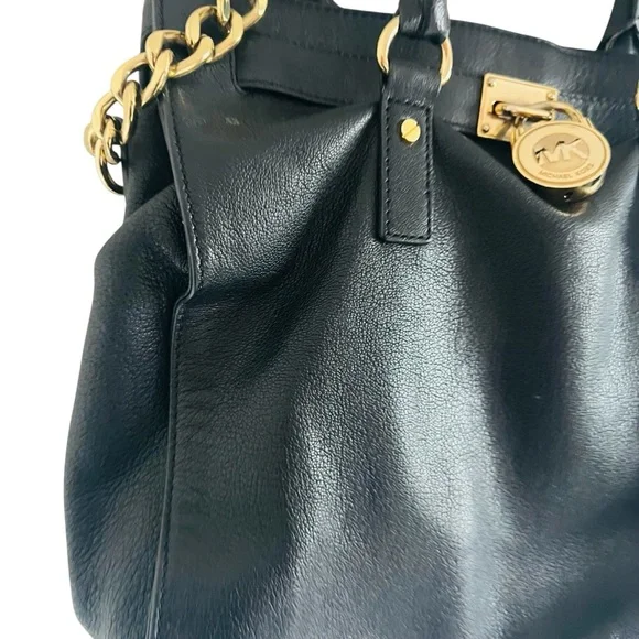 Michael Kors Black Shoulder Bag with Gold Accents - Picture 4 of 10